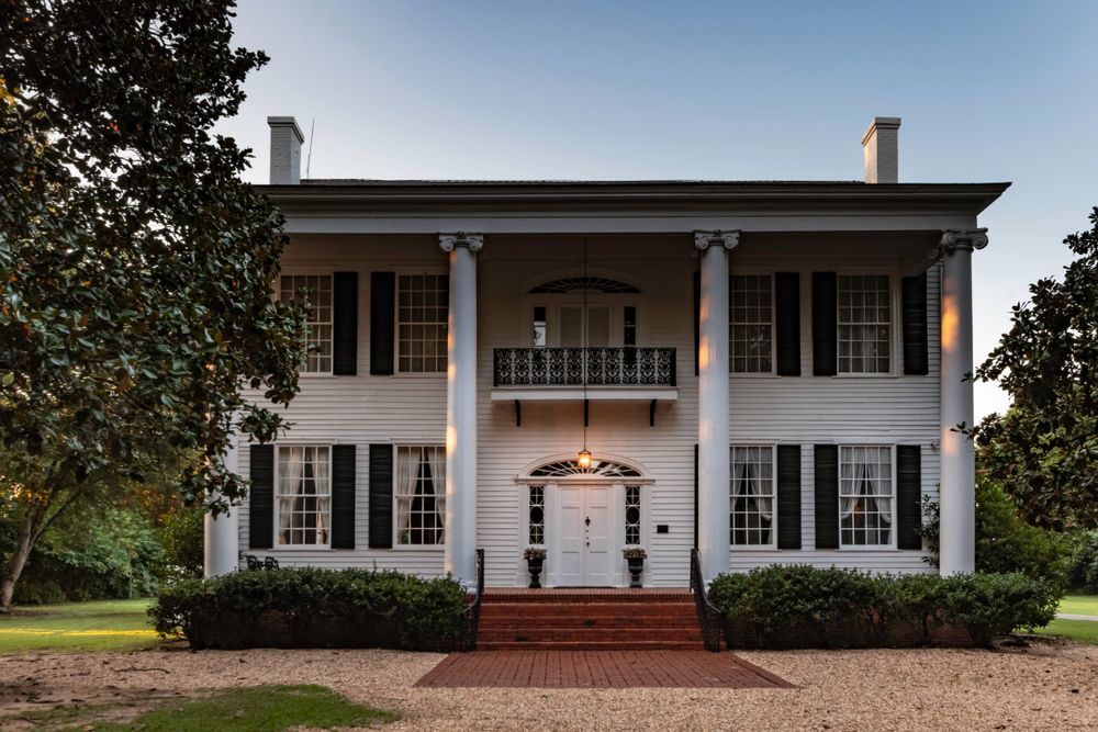 Exterior of the Buena Vista Mansion