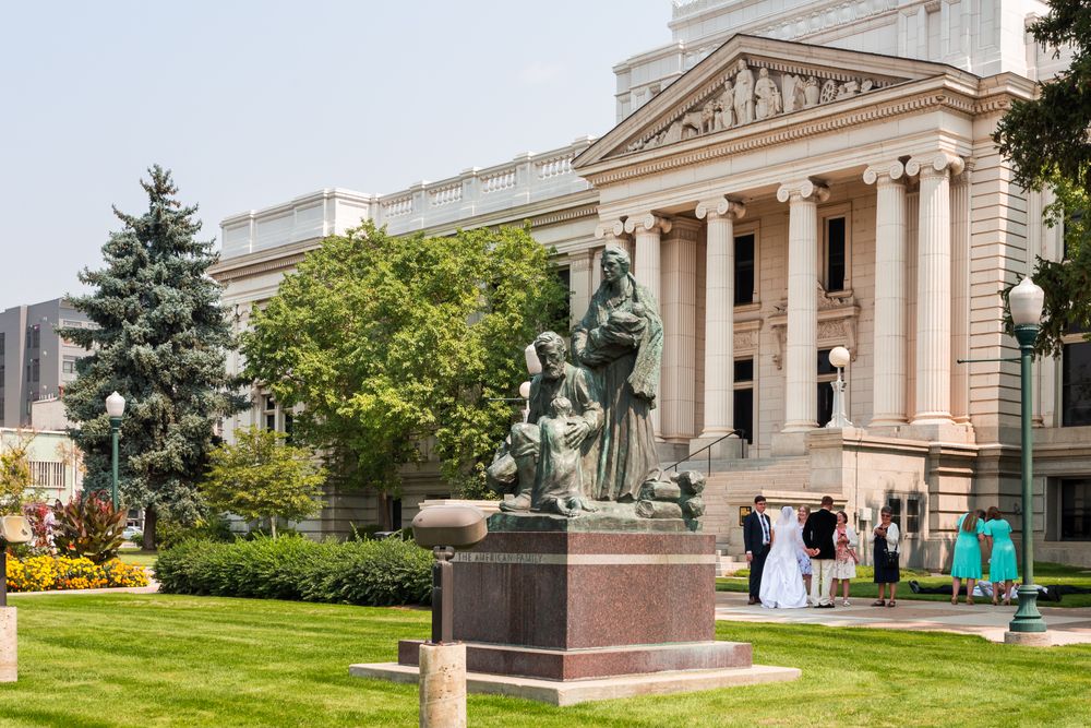 Exterior of the Utah County Courthouse
