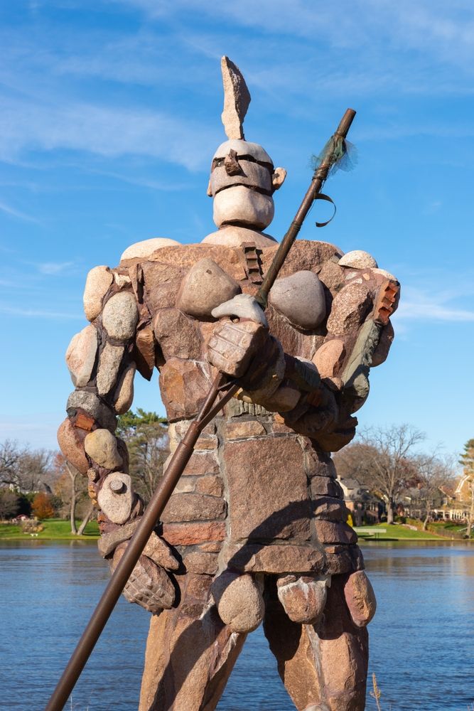 Close view of one of the Rock Men Guardians