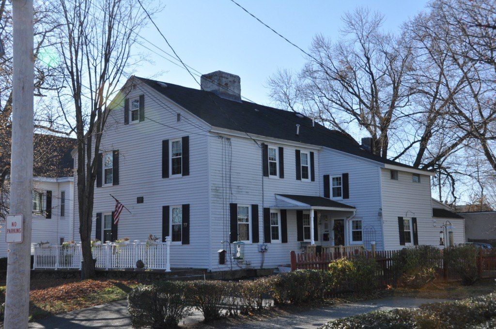 Exterior of Capt. Nathaniel Parker Red House