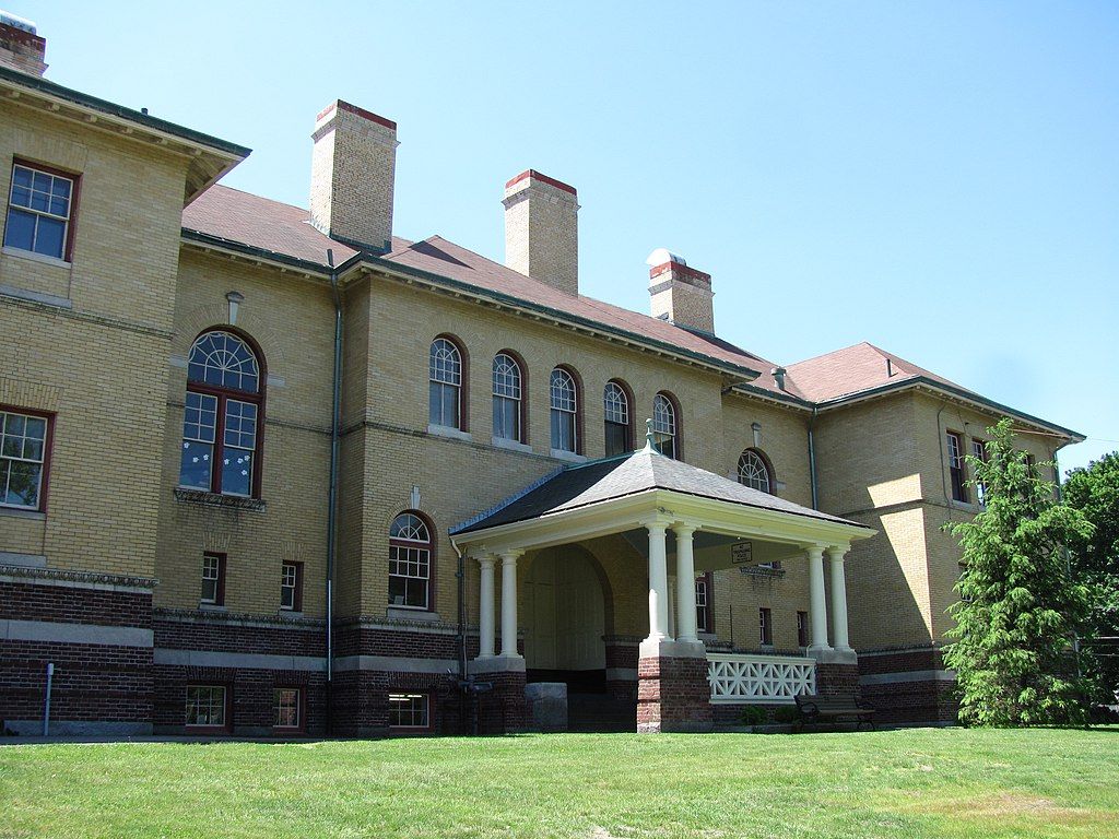 Exterior of Reading Public Library