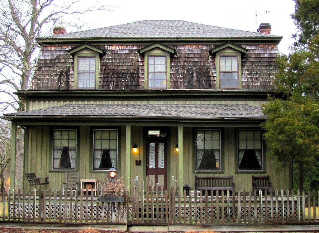 Exterior of the Newbury House