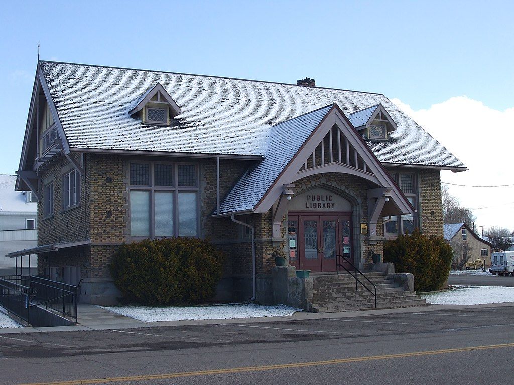 Exterior of Richfield Carnegie Library