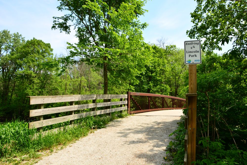 Entrance to Lincoln Park
