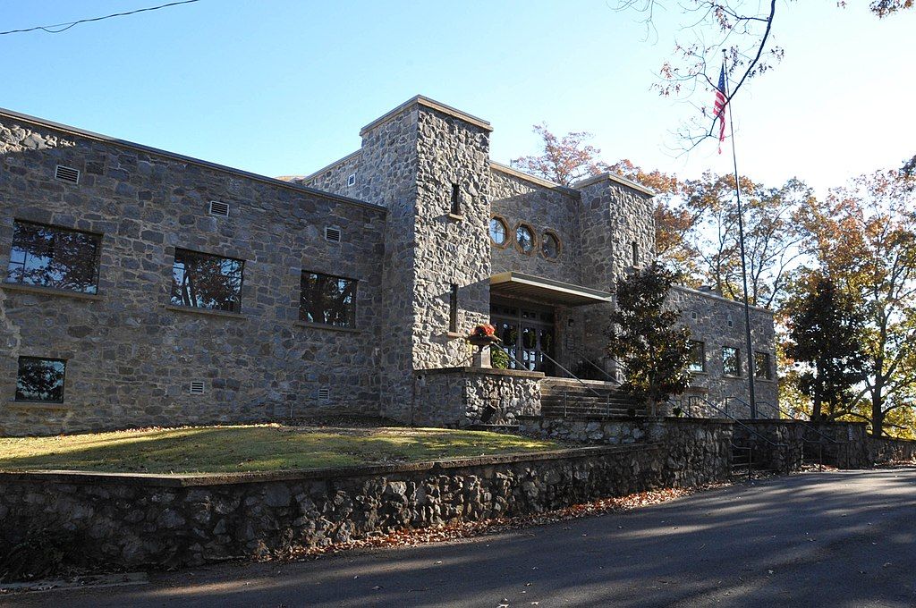 Exterior of the Guntersville Museum