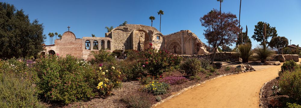 Trees and plants at Mission San Juan Capistrano.
