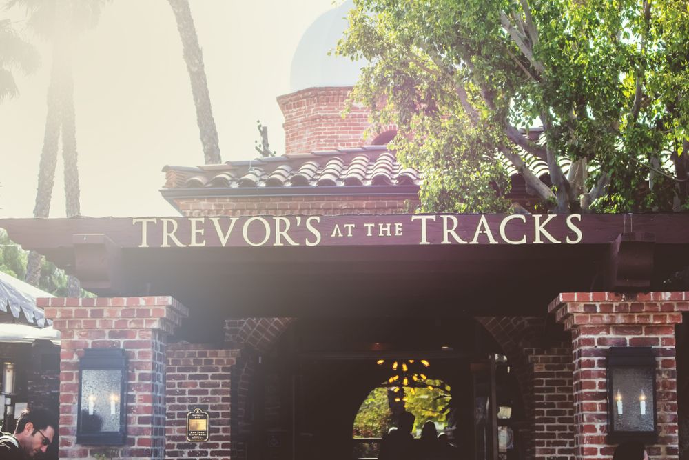 Name sign of Trevor's at the Tracks.