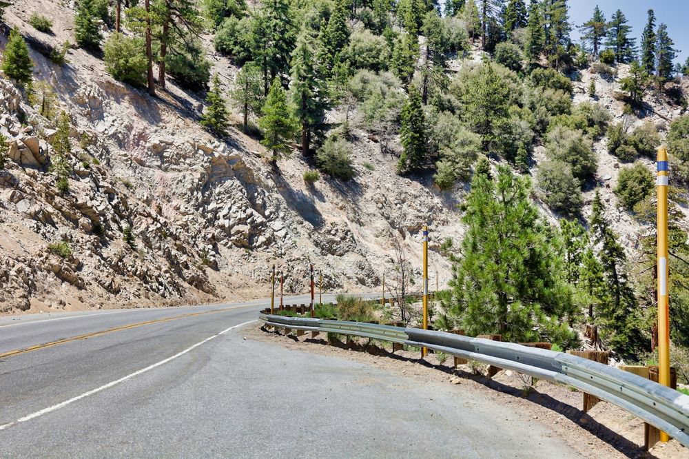 The road of Rim of the World Highway