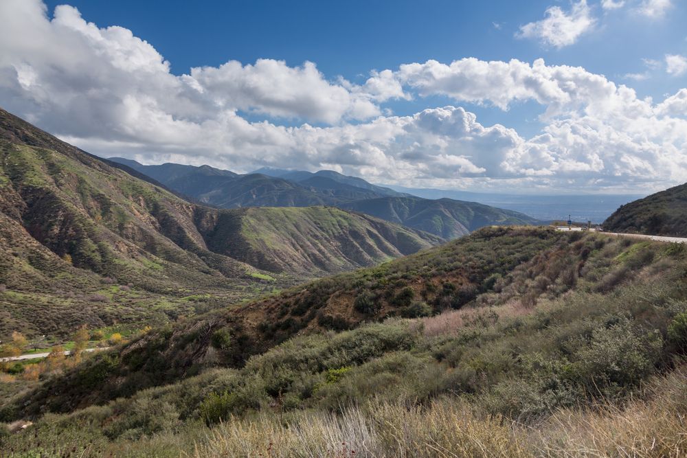 Mountain views along Rim of the World Highway