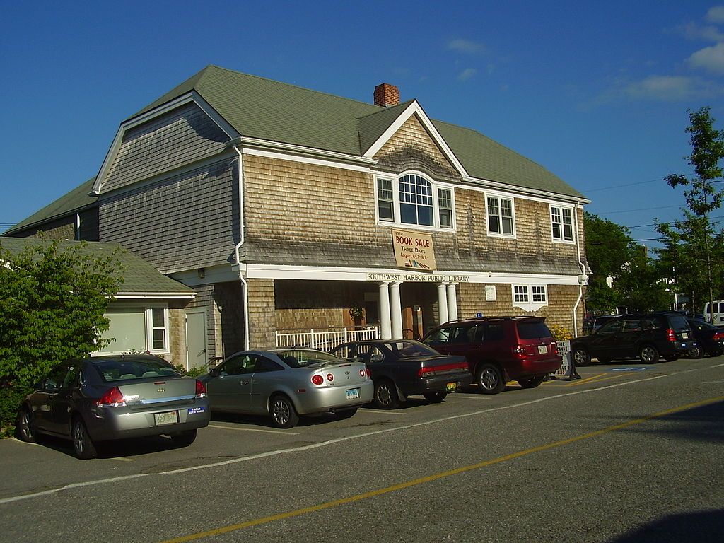 Exterior of the Southwest Harbor Public Library