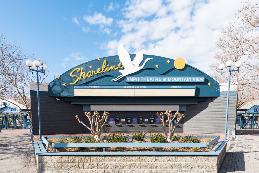 Front View of  Shoreline Amphitheatre