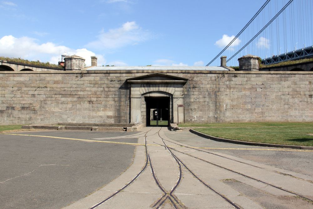 Entrance to Fort Wadsworth