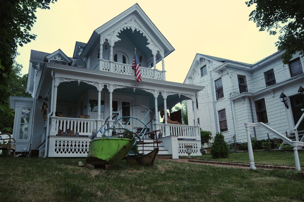 Exterior of La Maisonette