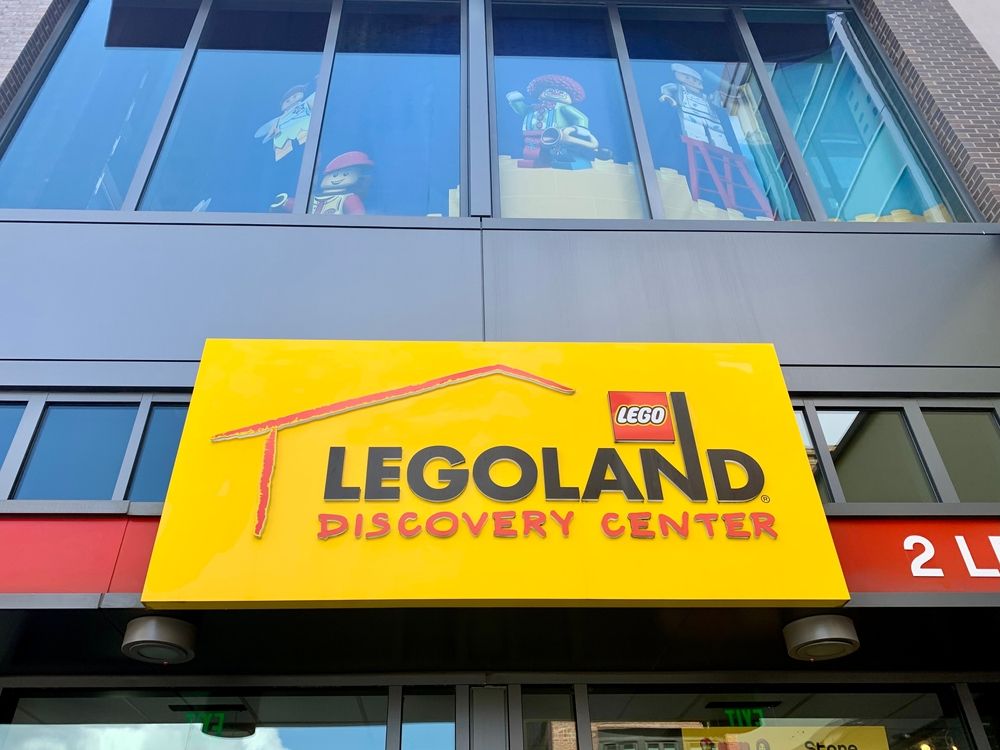 Name sign of Legoland Discovery Center Boston