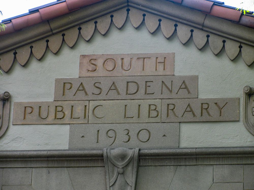 Building sign of South Pasadena Public Library