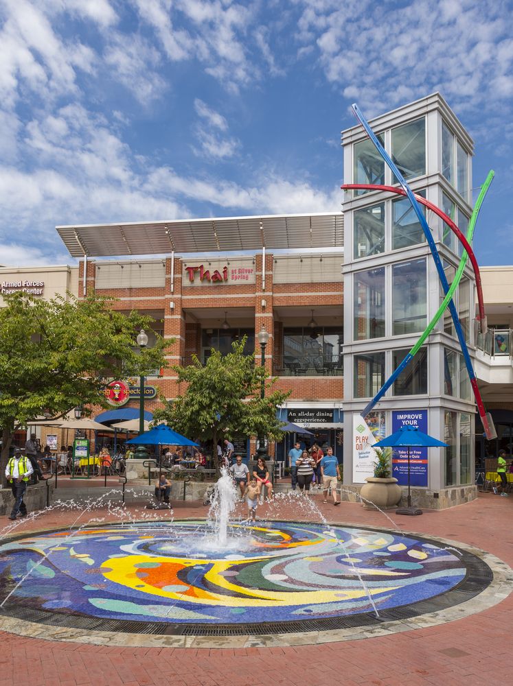 Water fountain at Downtown Silver Spring
