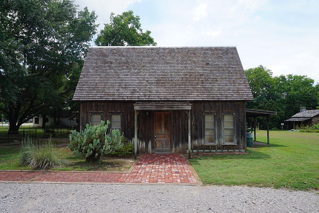 Ranch house at Stephenville Historical House Museum