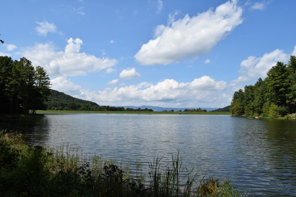 The waters of Lake Arrowhead Recreation Park
