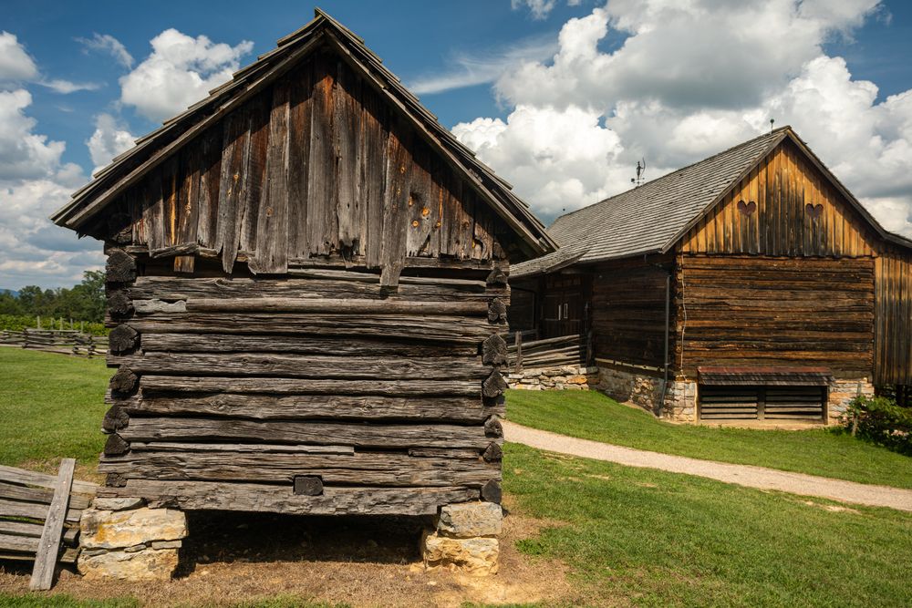 Log cabins at Shenandoah Heritage Village