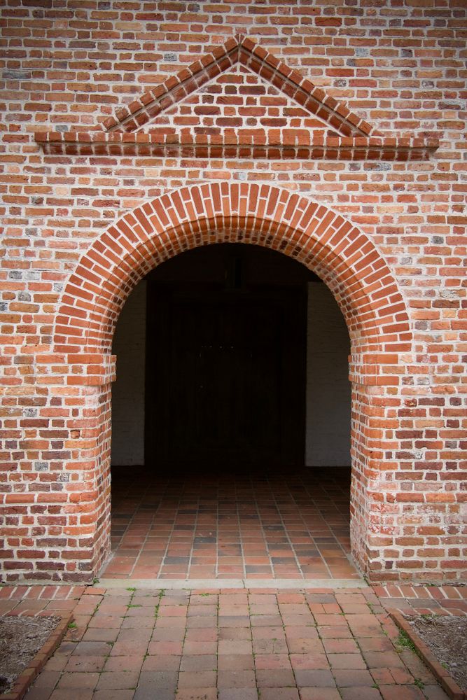 Arched entryway of St. Luke's Church