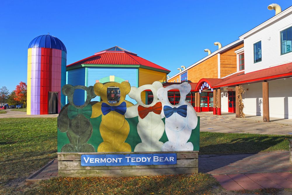 Cardboard cutout of bears outside the Vermont Teddy Bear Factory