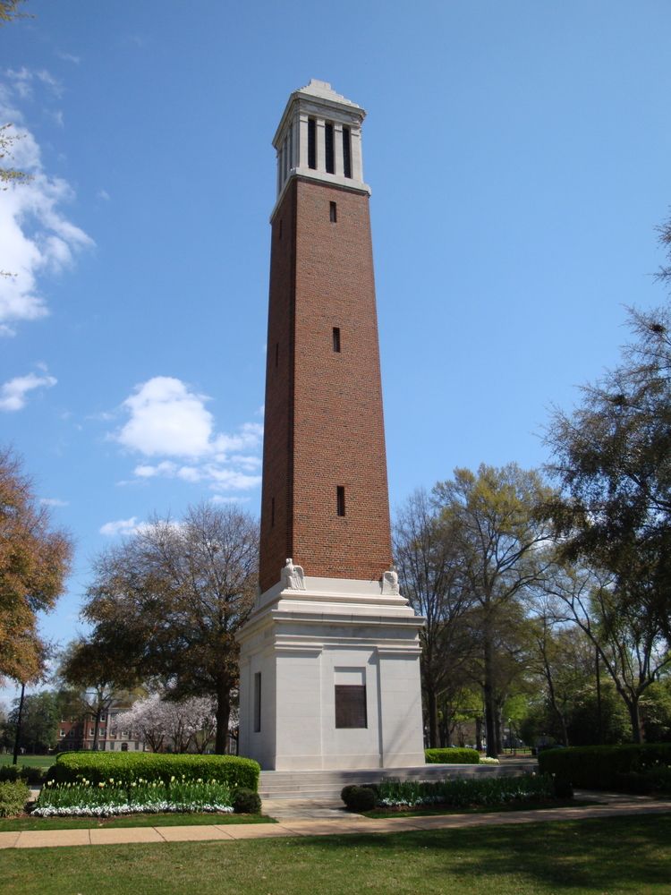 Denny chimes at the University of Alabama Campus