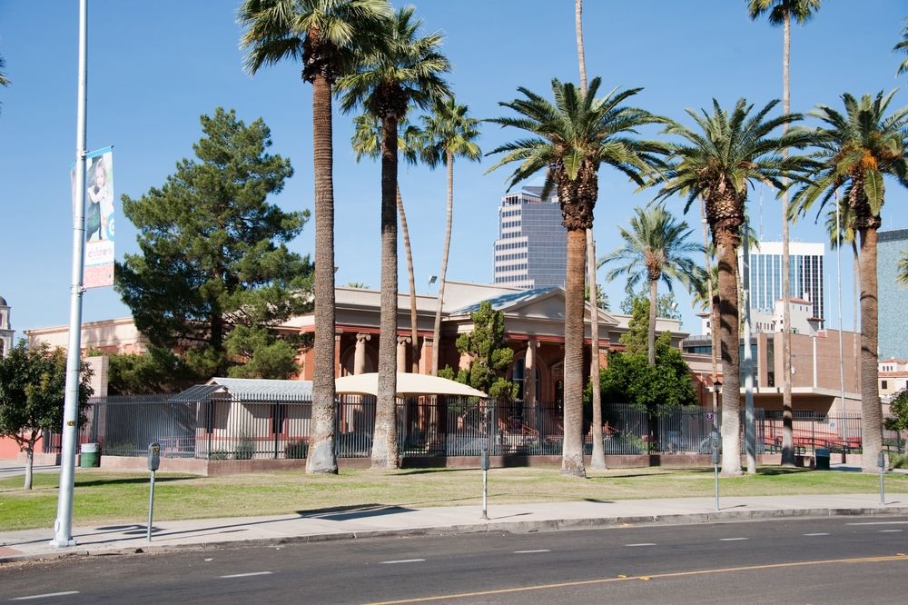 View of Children’s Museum Tucson from across the street