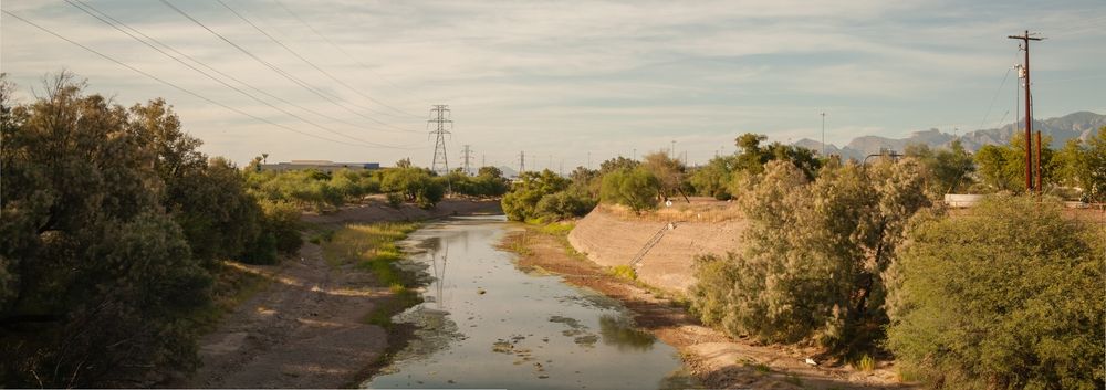 Daytime view of Santa Cruz River Park