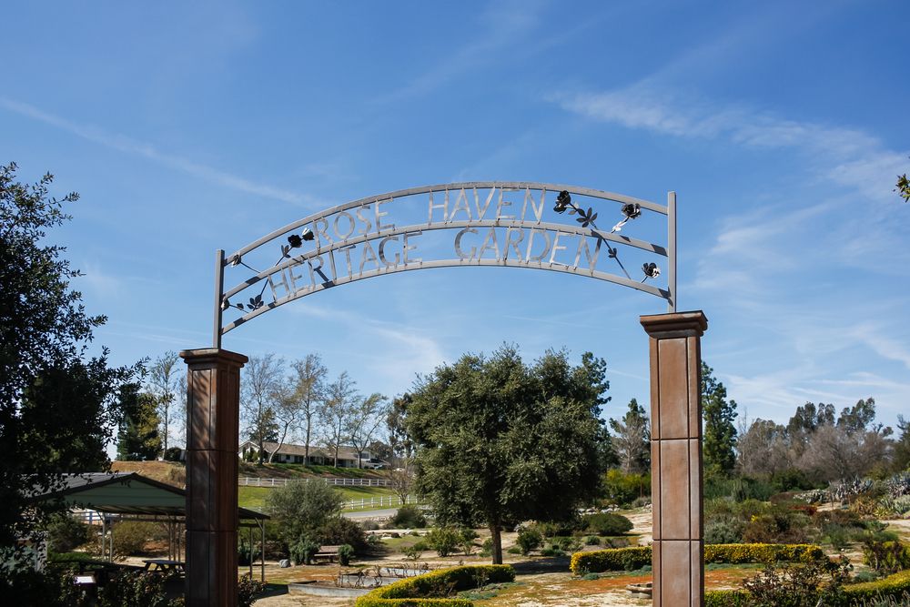 Entrance arch of Rose Haven Heritage Garden