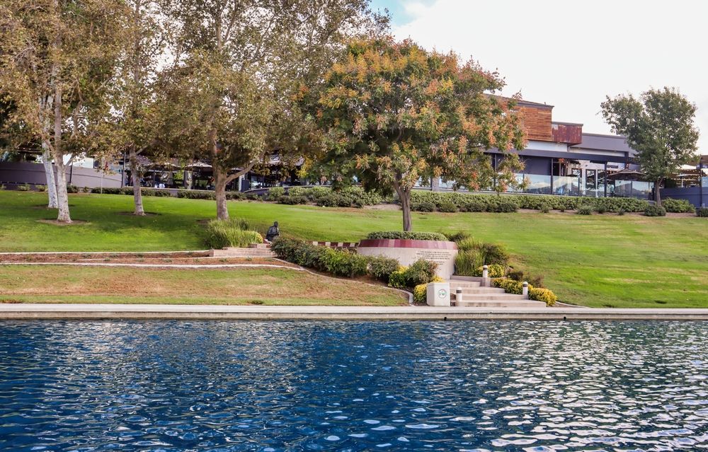 Daytime view of Temecula Duck Pond & Veterans Memorial