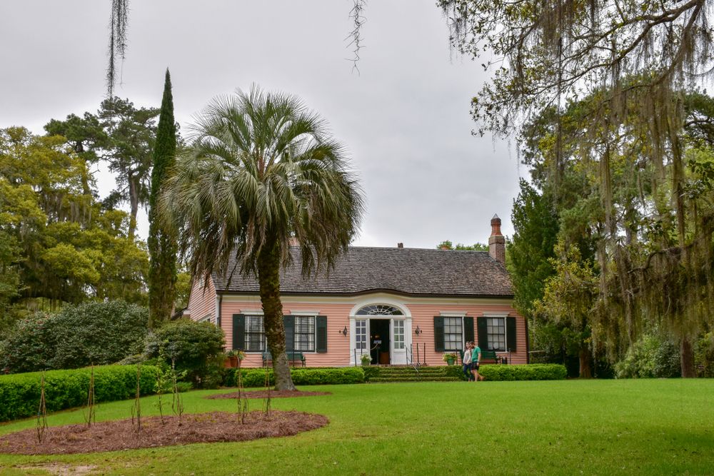 Exterior of a cottage in Alfred B. Maclay Gardens State Park