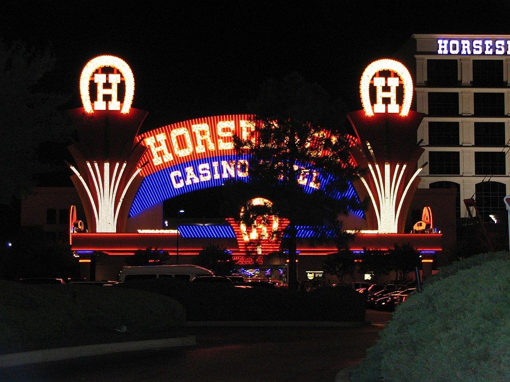 Signage of Horseshoe Tunica Hotel & Casino