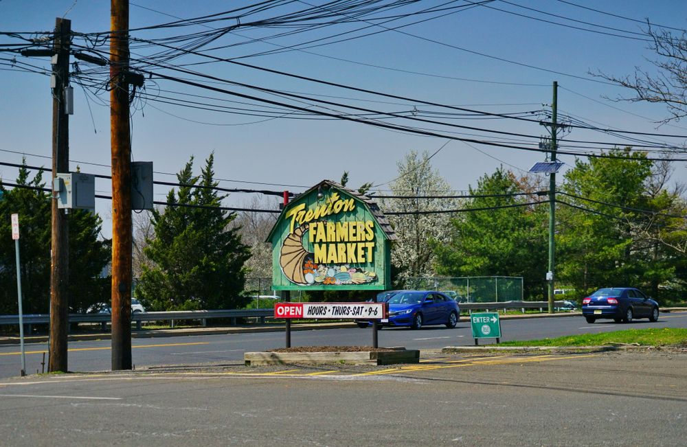 Road sign of Trenton Farmers Market