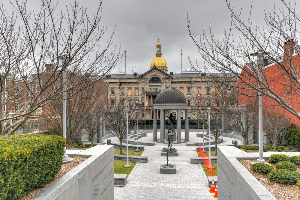 Daytime view of the World War II Memorial