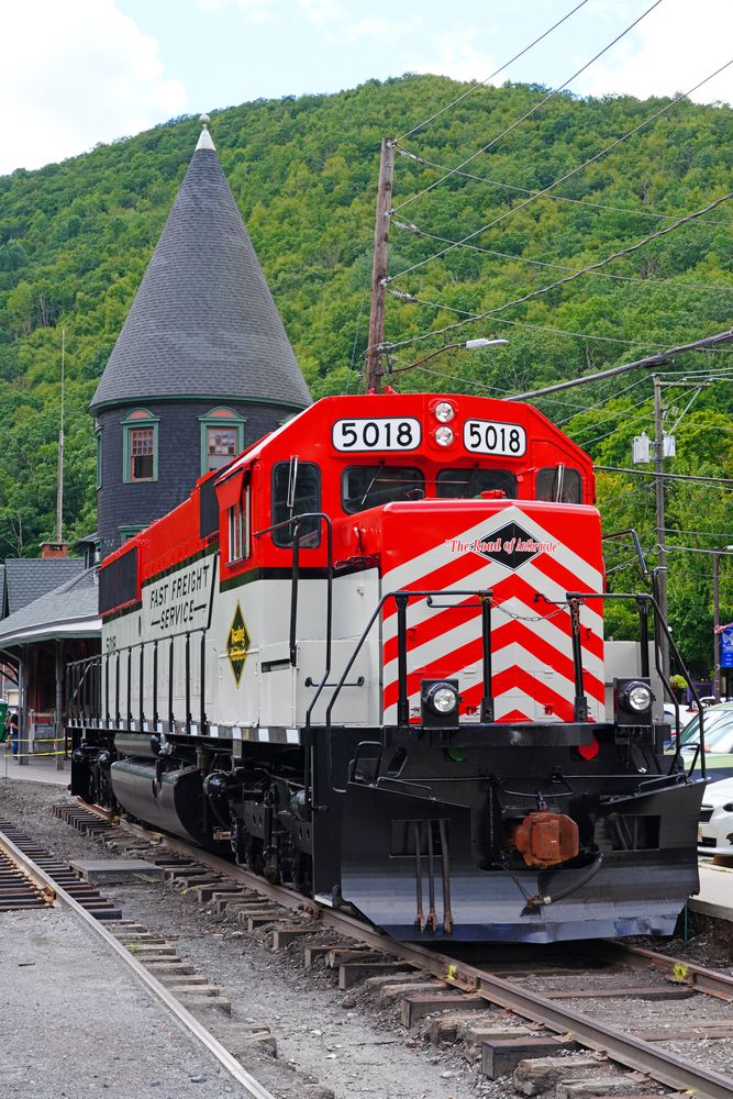 Locomotive at Lehigh Gorge Scenic Railway