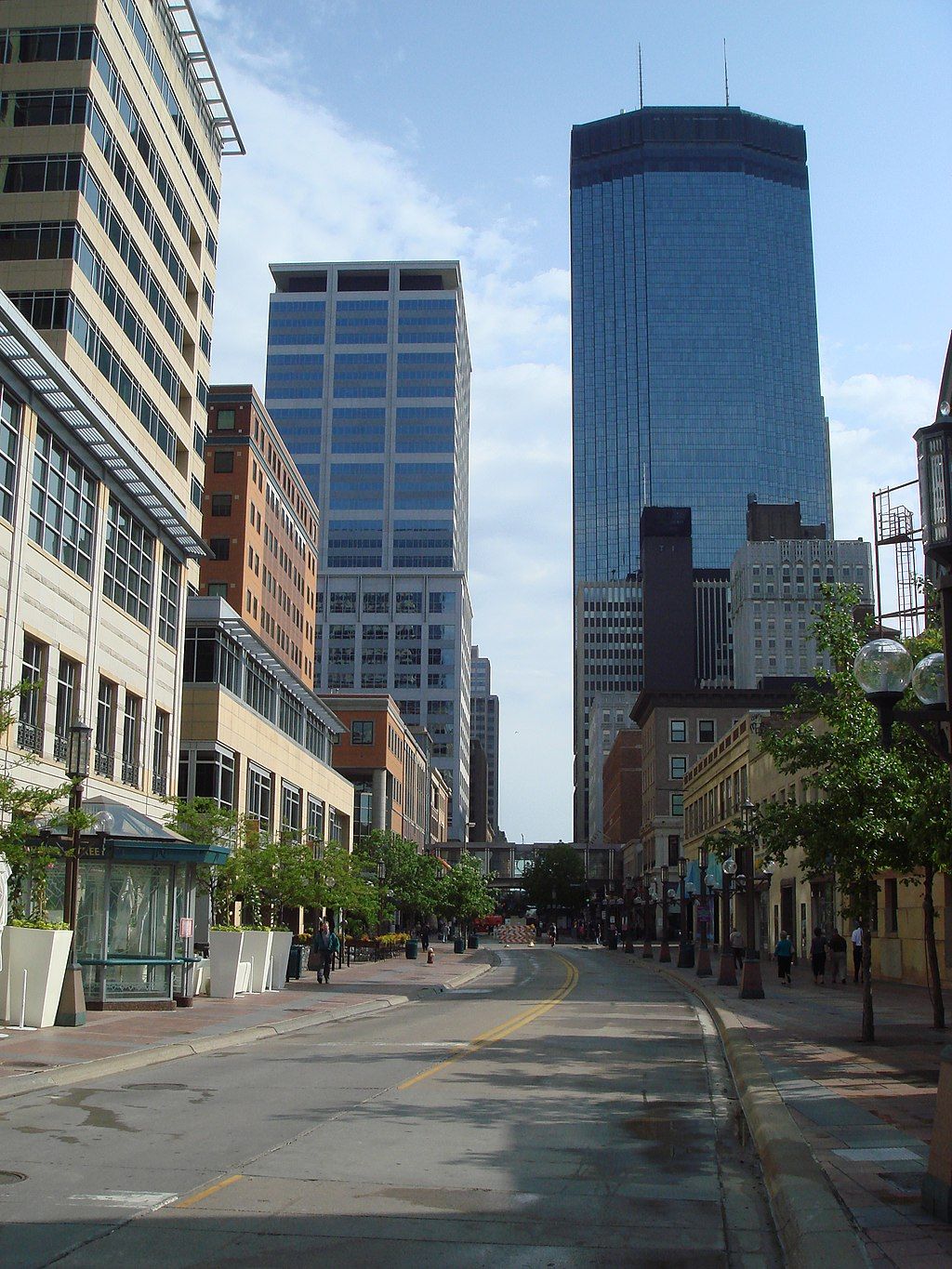 Buildings at the Nicollet mall street
