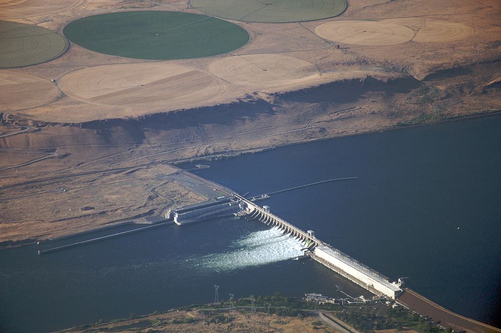 Aerial view of McNary Lock and Dam