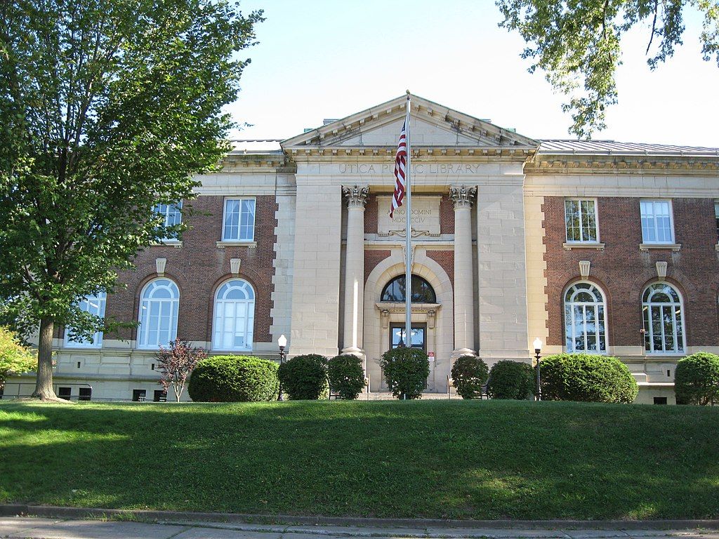 Exterior of Utica Public Library