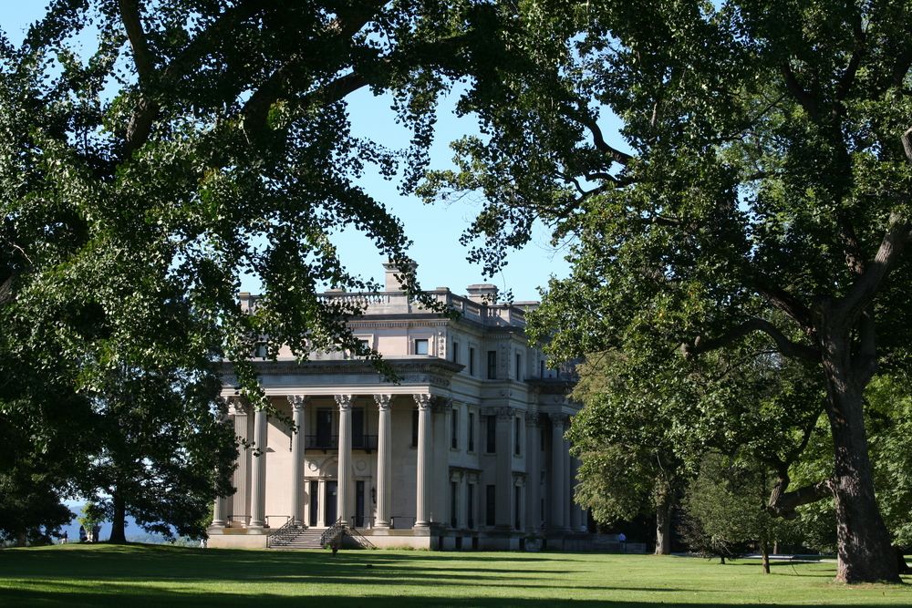 View of Vanderbilt Mansion