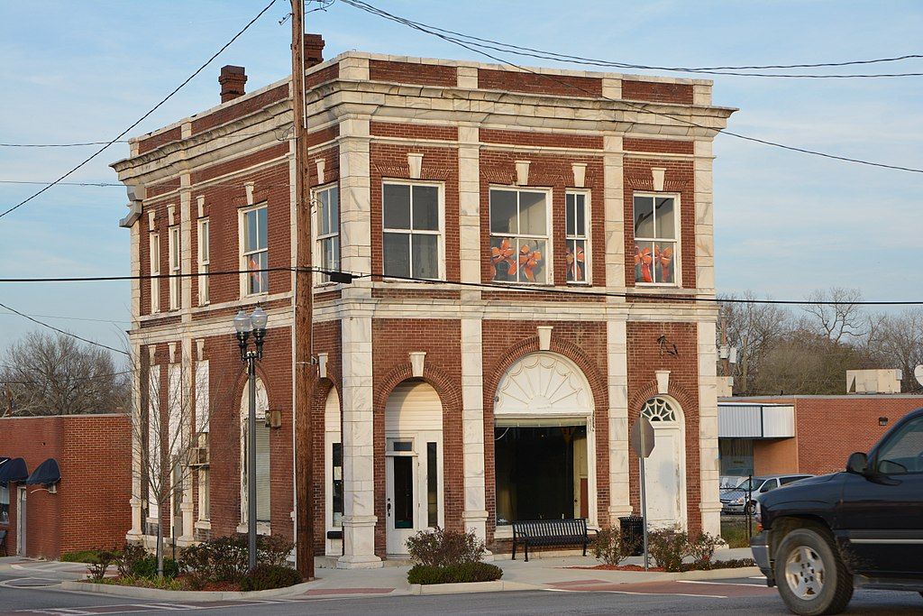 A building at Downtown Vidalia Historic District