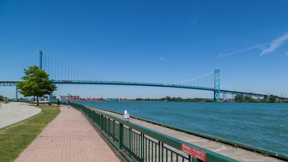 Far view of Ambassador Bridge