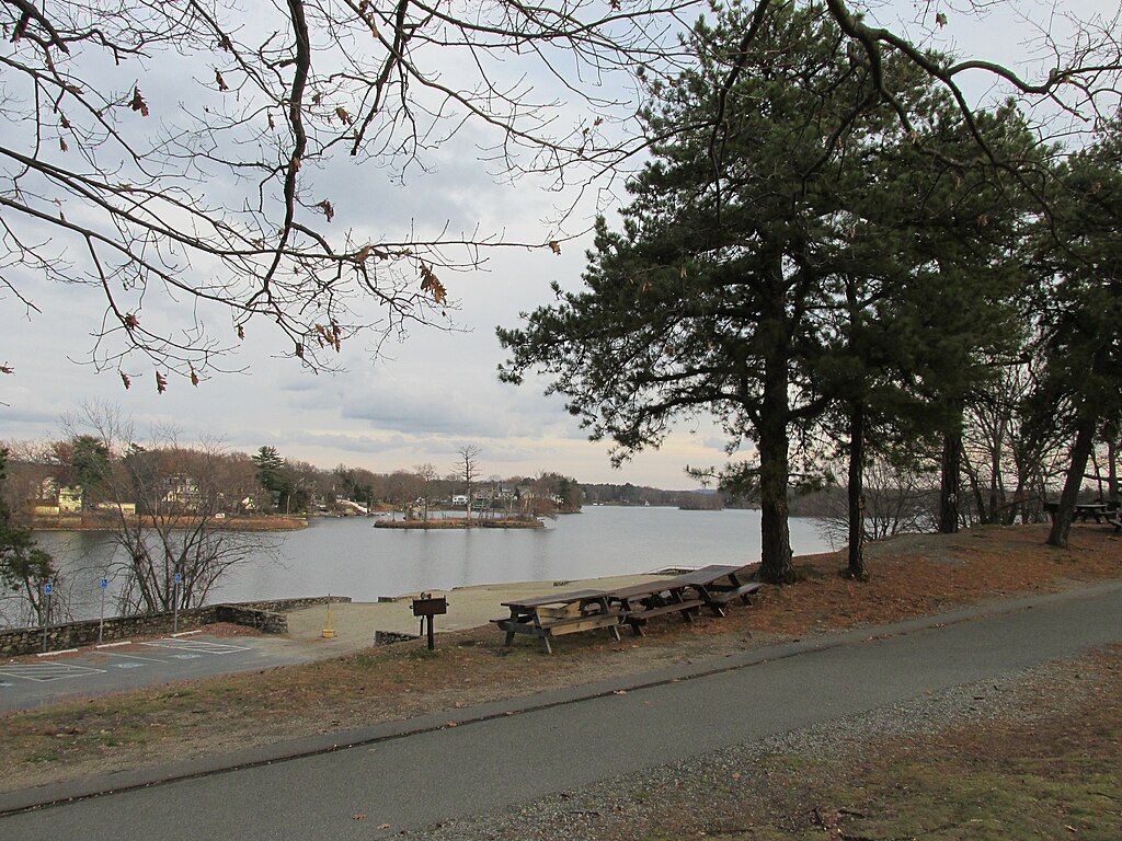 Trail at Quinsigamond State Park- Regatta Point