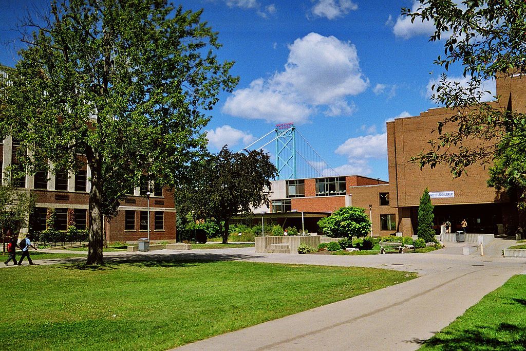 The grounds of University of Windsor campus