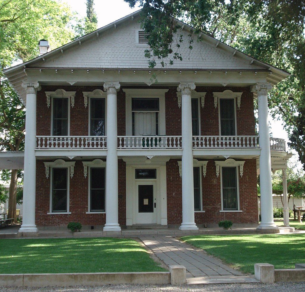 Front view of Yolo County Historical Museum's exterior