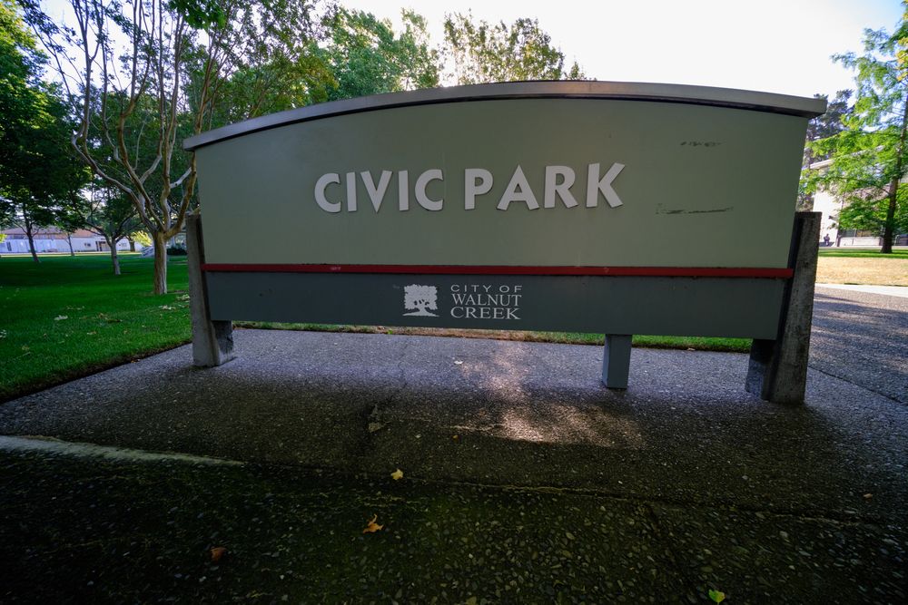 Welcome sign of Civic Park