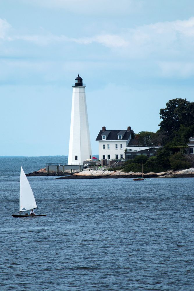 Scenic view of New London Harbor Lighthouse