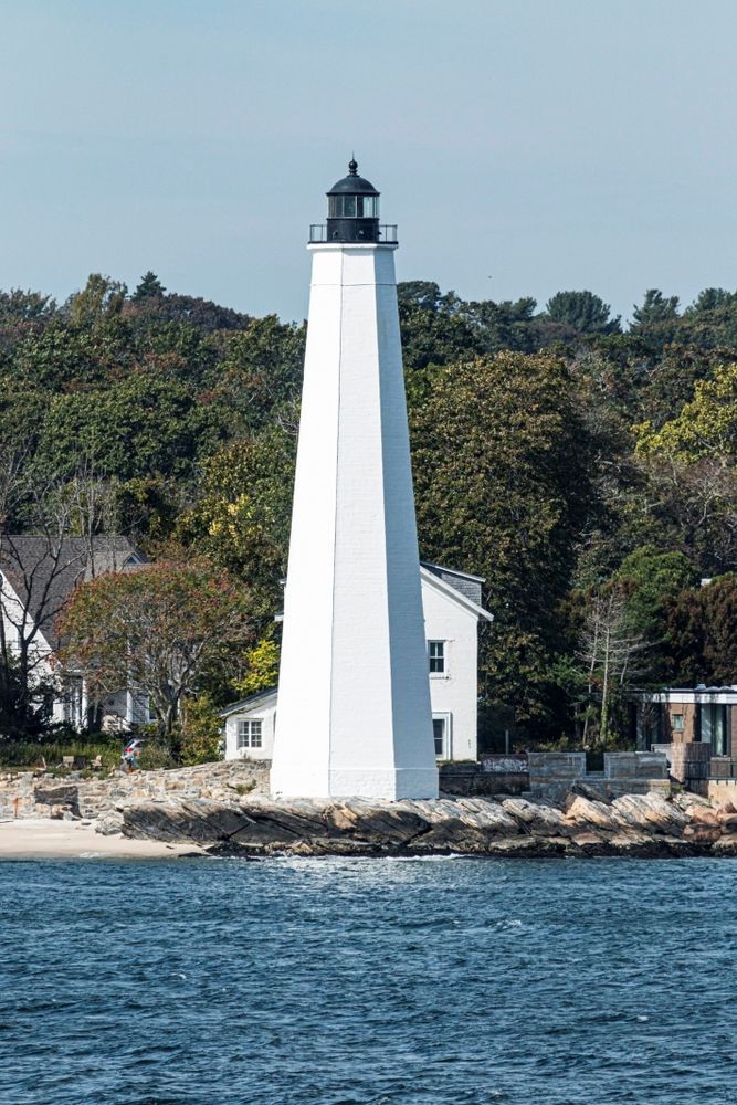 Close view of the New London Harbor Lighthouse
