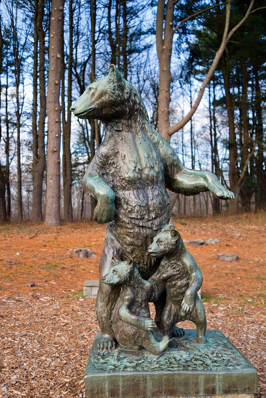 A bear and its cubs statue at Earthplace.