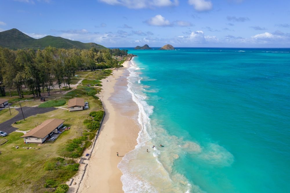 Aerial view of Bellows Field Beach Park