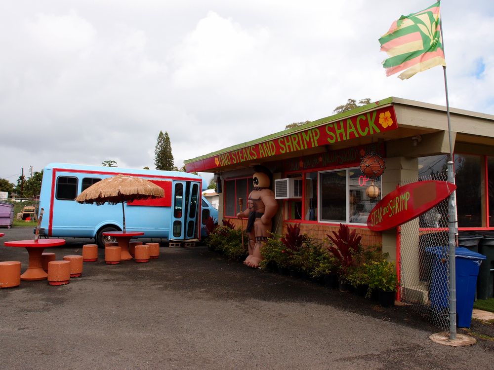 Exterior of Ono Steaks and Shrimp Shack